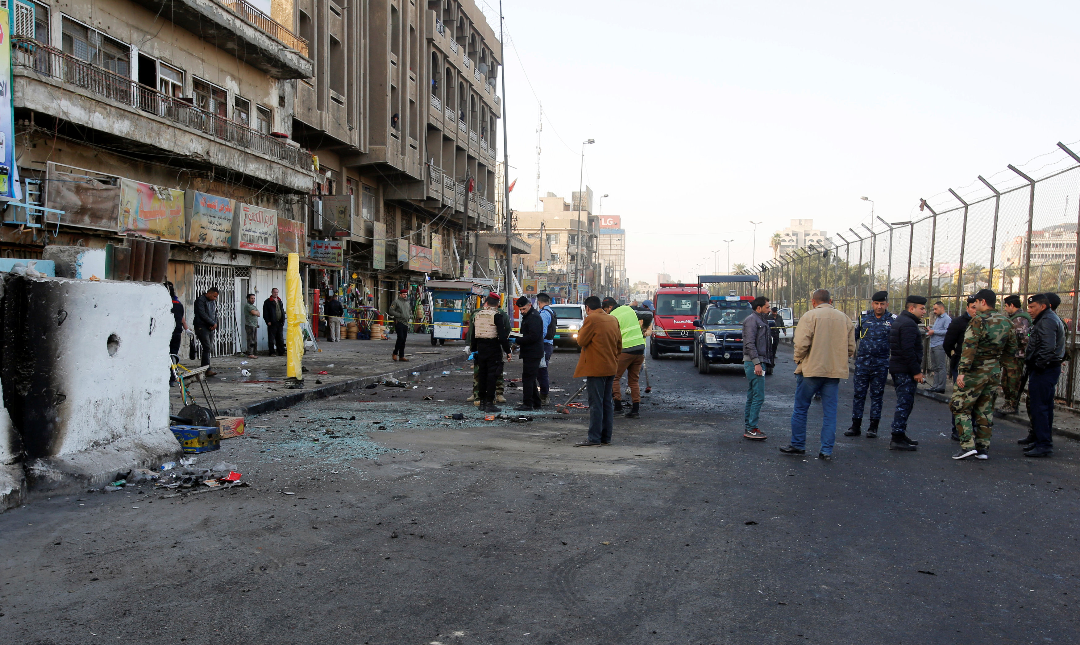 داعش “تُلوّن” بغداد بـ”الدم”.. وتقتل 33 عراقياً