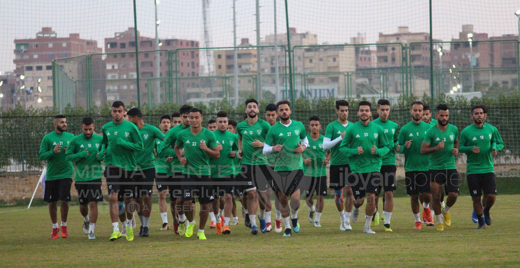 في أفريقيا.. توهج للنصر وتعثر للبقية