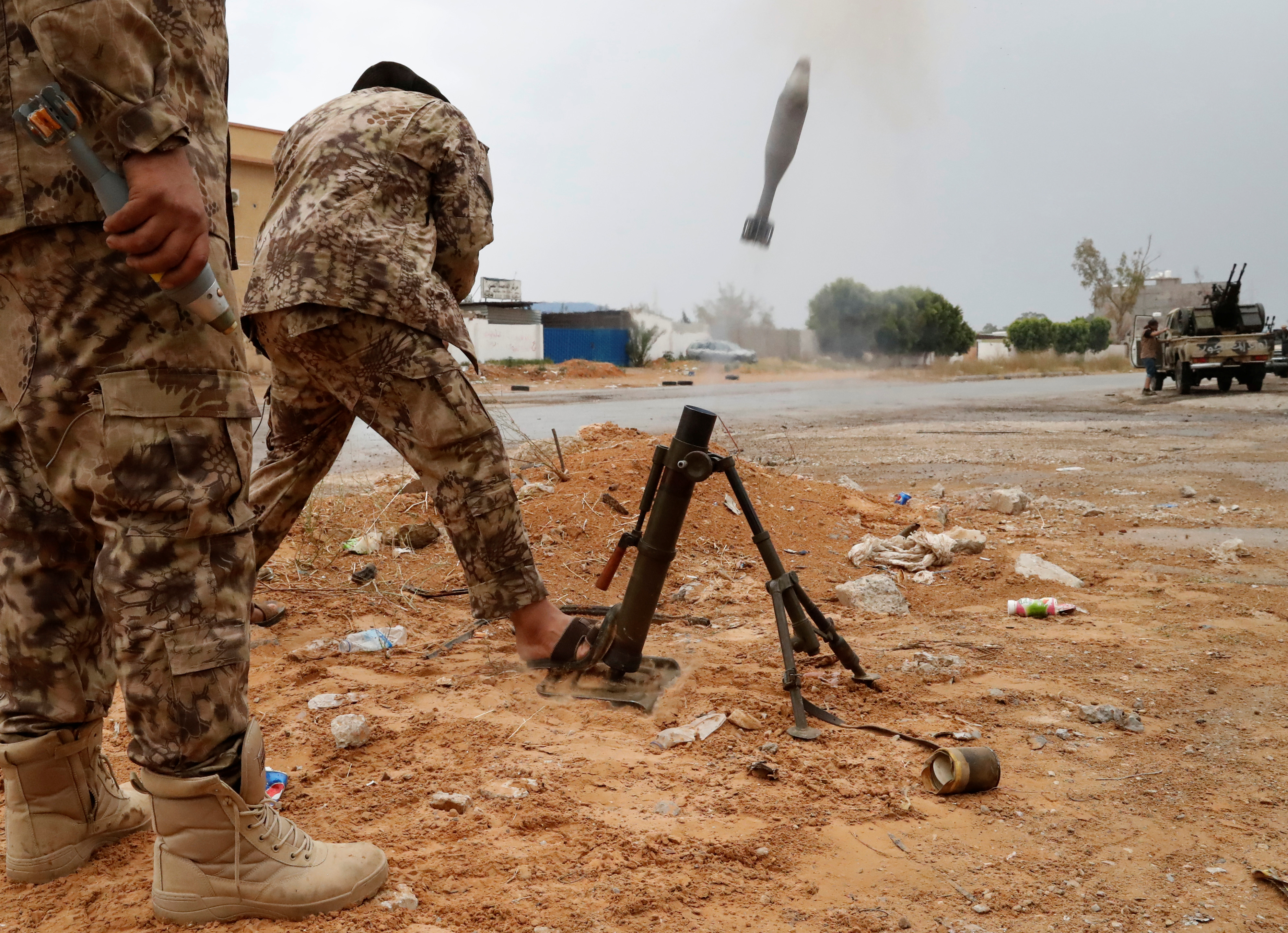 مصادر تكشف ما يحدث في وادي الربيع وعين زارة